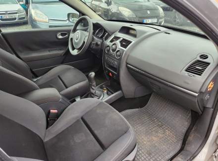 Renault - Megane