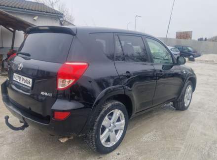 Toyota - RAV 4