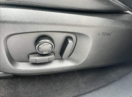 Land Rover - Range Rover Evoque