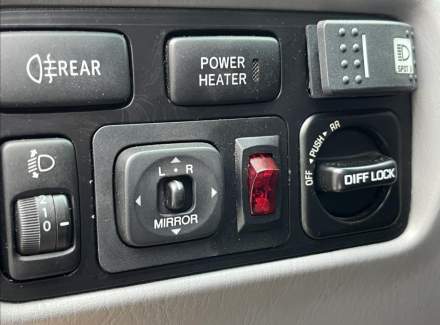 Toyota - Land Cruiser