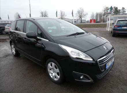 Peugeot - 5008