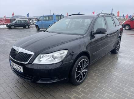 Škoda - Octavia