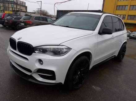BMW - X5