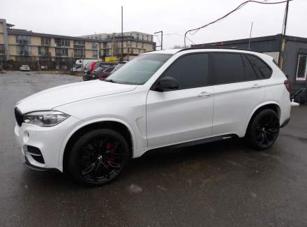 BMW - X5