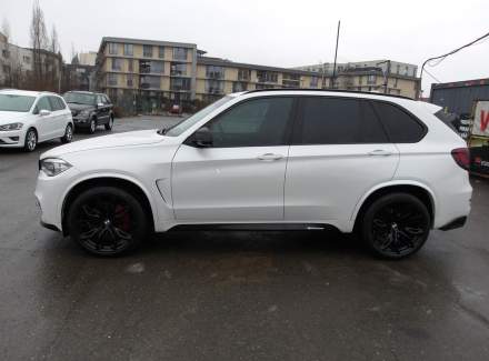 BMW - X5