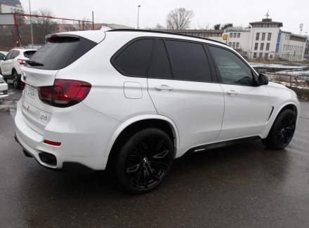 BMW - X5