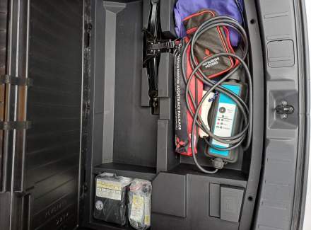 Mitsubishi - Outlander