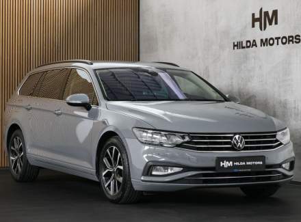 Volkswagen - Passat