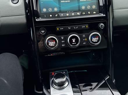 Land Rover - Discovery