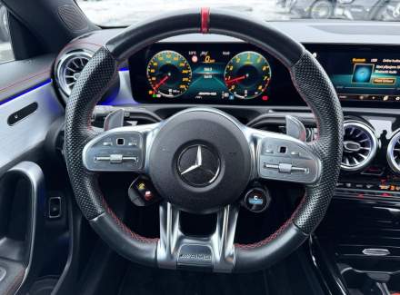 Mercedes-Benz - CLA
