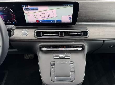 Mercedes-Benz - V-class