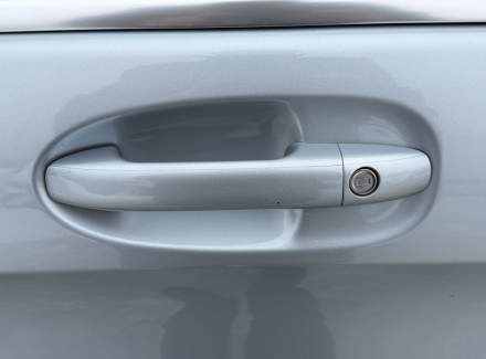 Mercedes-Benz - V-class