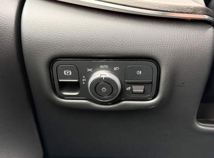 Mercedes-Benz - V-class