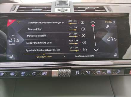 DS Automobiles - DS7 Crossback