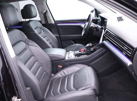 Volkswagen - Touareg