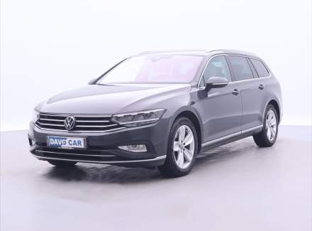 Volkswagen - Passat