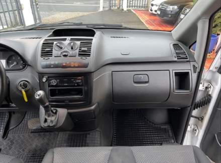 Mercedes-Benz - Vito