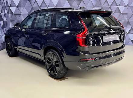 Volvo - XC90