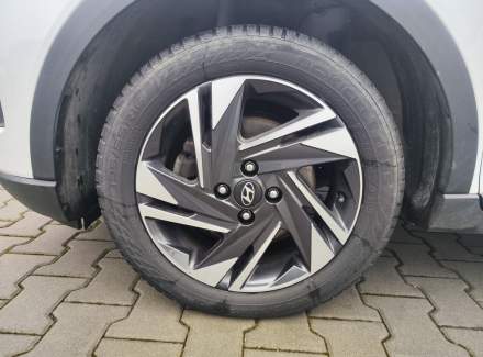 Hyundai - Bayon