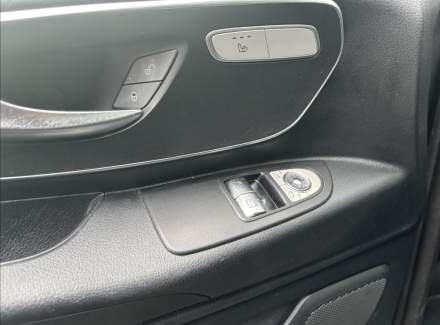 Mercedes-Benz - Vito