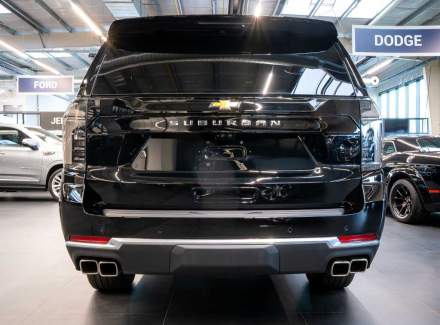 Chevrolet - Suburban