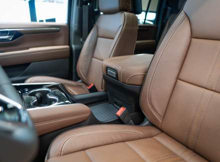 Chevrolet - Suburban