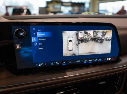 Chevrolet - Suburban