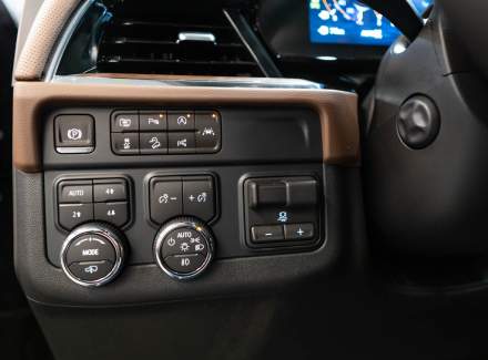 Chevrolet - Suburban