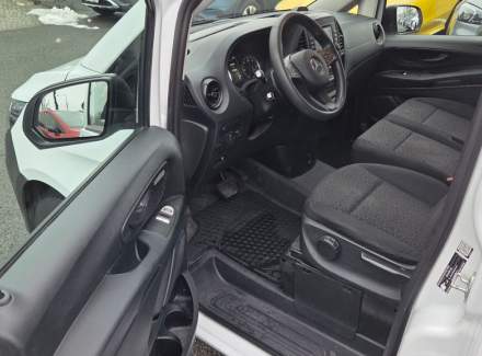 Mercedes-Benz - Vito