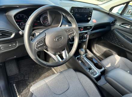 Hyundai - Santa FE