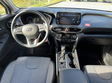 Hyundai - Santa FE