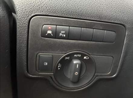 Mercedes-Benz - Vito