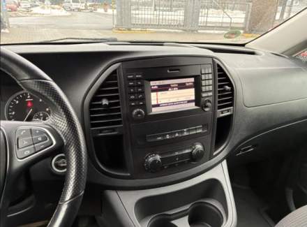 Mercedes-Benz - Vito