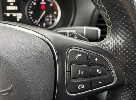 Mercedes-Benz - Vito