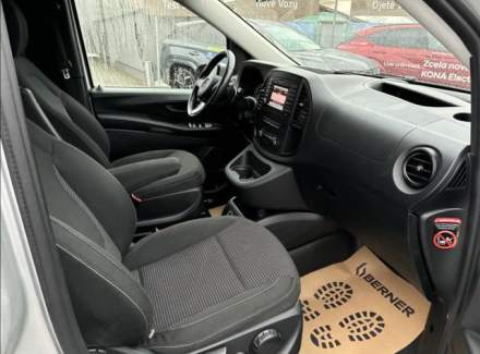 Mercedes-Benz - Vito