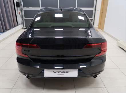 Volvo - S90