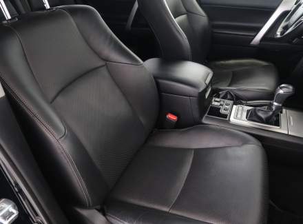 Toyota - Land Cruiser