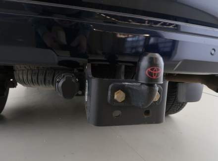 Toyota - Land Cruiser