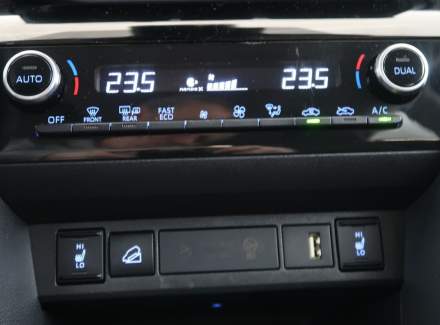 Toyota - Yaris Cross