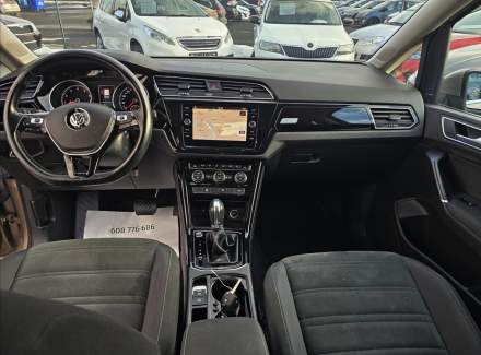 Volkswagen - Touran