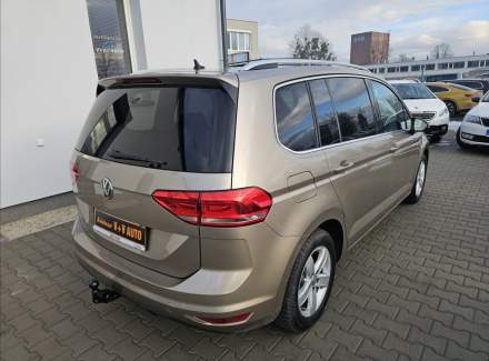 Volkswagen - Touran
