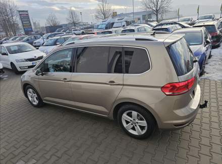 Volkswagen - Touran