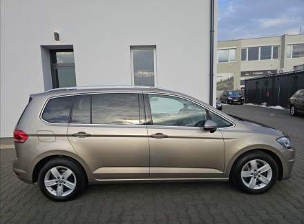 Volkswagen - Touran