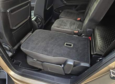 Volkswagen - Touran