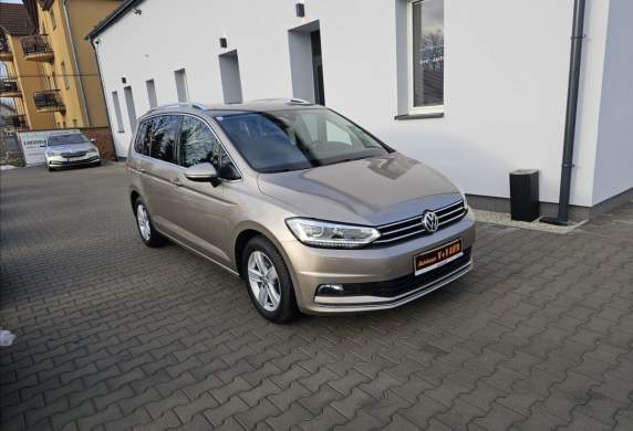 Volkswagen - Touran