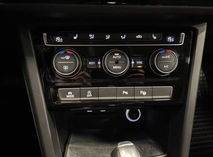 Volkswagen - Touran