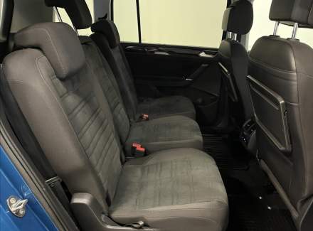 Volkswagen - Touran