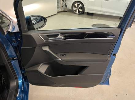 Volkswagen - Touran