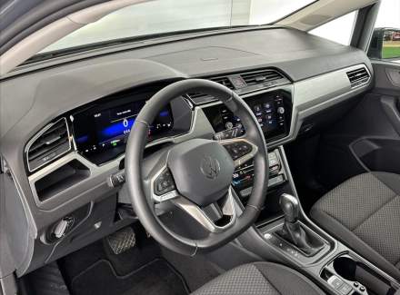 Volkswagen - Touran