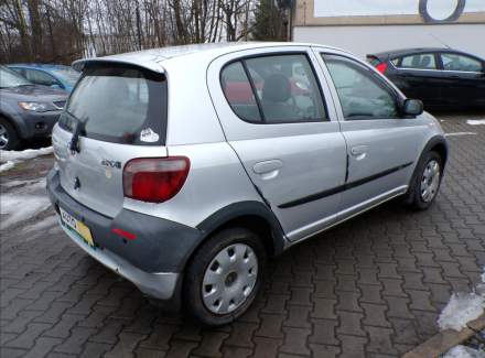 Toyota - Yaris